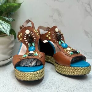 VINCE CAMUTO Jeweled Stiletto beach wool wedges 8M (READ DESCRIPTION)